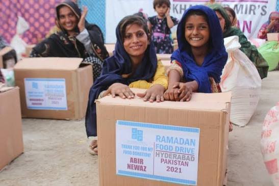Ration bag hand-over